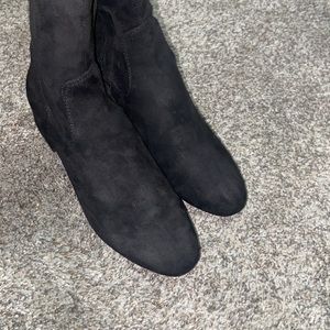 Dolce Vita black Stella Suede “Jimmy” knee high boot/ Excellent Condition